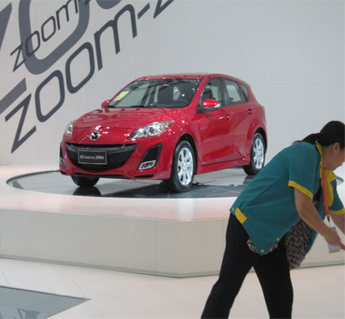 深圳車展保潔_深圳福田會(huì)展保潔公司